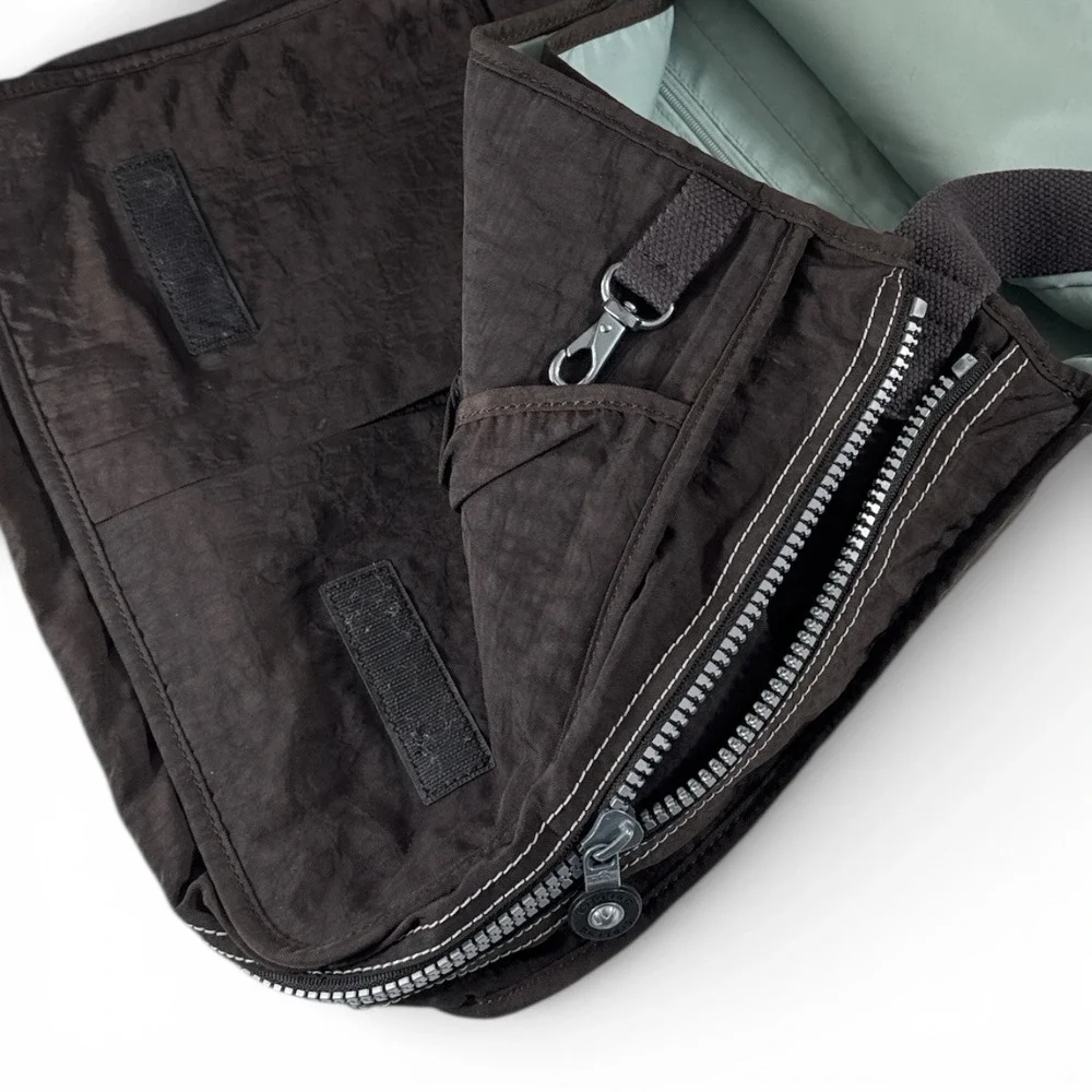 Kipling‎ Messenger Bag Nylon Charcoal Adjustable Strap Pockets Expandable